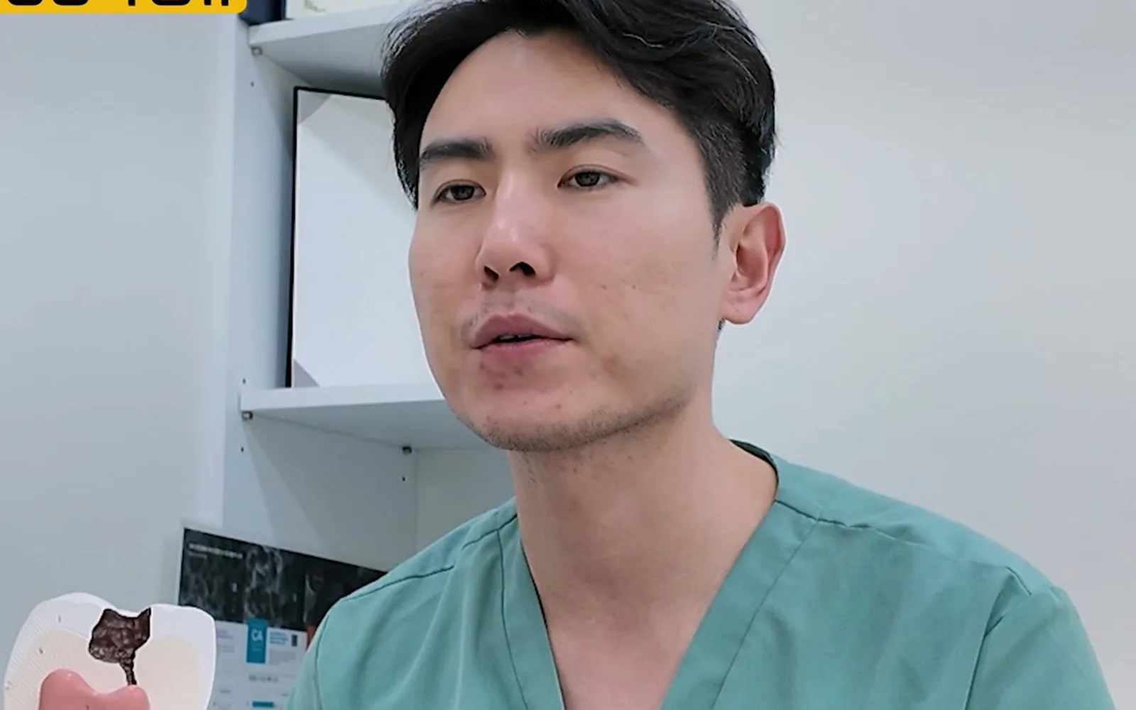빠진 치아 물에 씻어 치과 가면 안 되는 이유