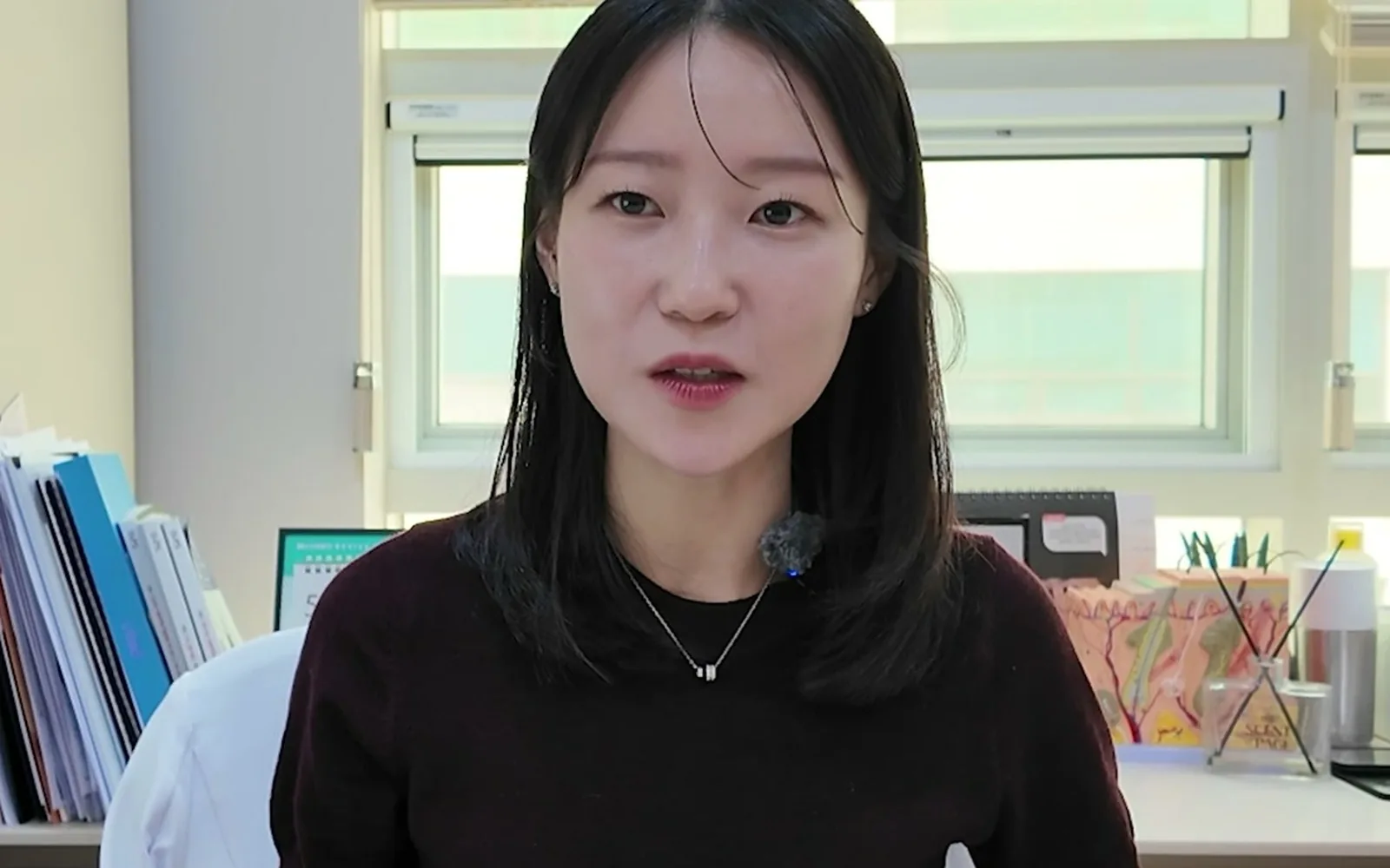 비싼 초음파 리프팅 후 얼굴이 납작해졌다는 사람