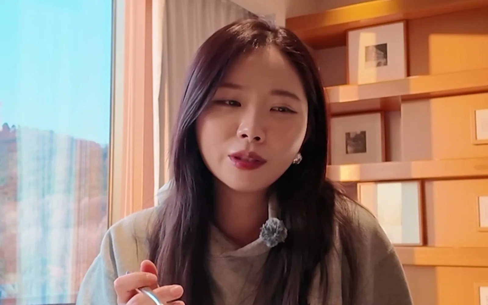 모공과 패인 흉터, 진피 채우는 스킨부스터가 대안 될까
